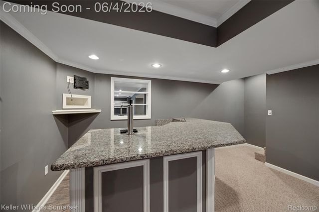 2480 Burleigh Street, West Bloomfield Charter Township, MI 48324