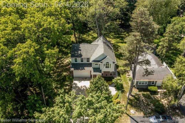 2480 Burleigh Street, West Bloomfield Charter Township, MI 48324