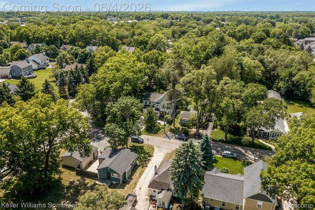 2480 Burleigh Street, West Bloomfield Charter Township, MI 48324