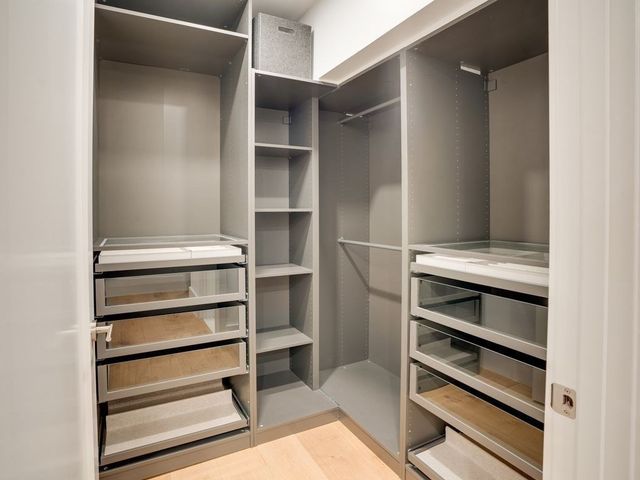 65 East India Row 41B, Boston, MA 02110