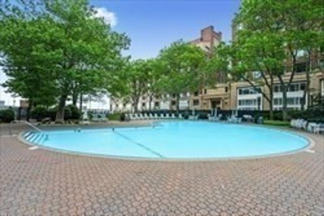 65 East India Row 41B, Boston, MA 02110