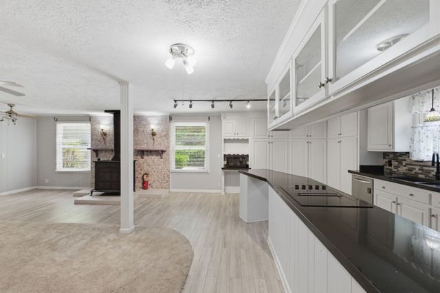 580 Defeated Creek Rd, Centerville, TN 37033