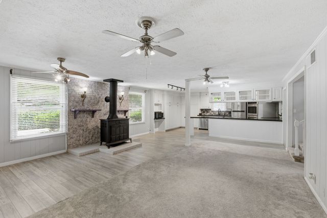 580 Defeated Creek Rd, Centerville, TN 37033