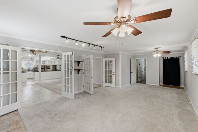 580 Defeated Creek Rd, Centerville, TN 37033