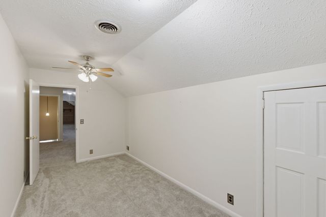 580 Defeated Creek Rd, Centerville, TN 37033