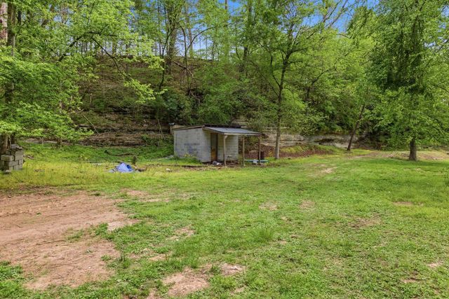 580 Defeated Creek Rd, Centerville, TN 37033