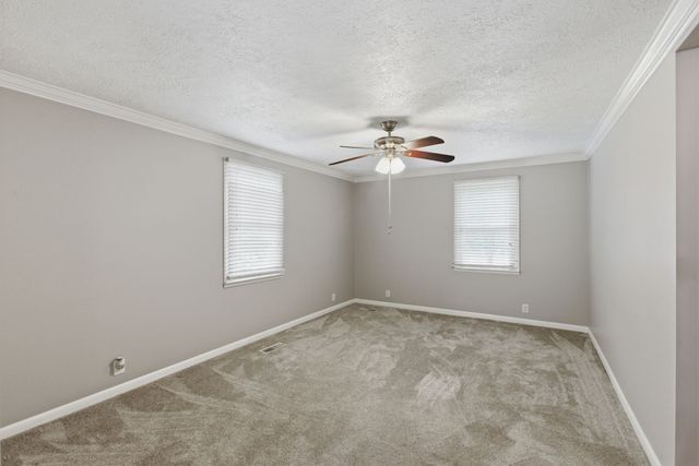 580 Defeated Creek Rd, Centerville, TN 37033
