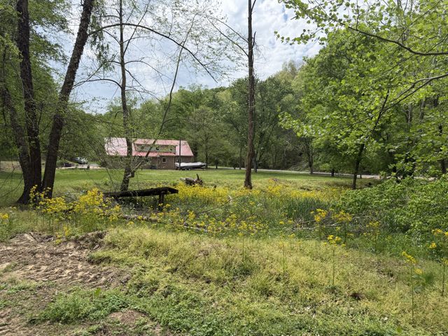 580 Defeated Creek Rd, Centerville, TN 37033