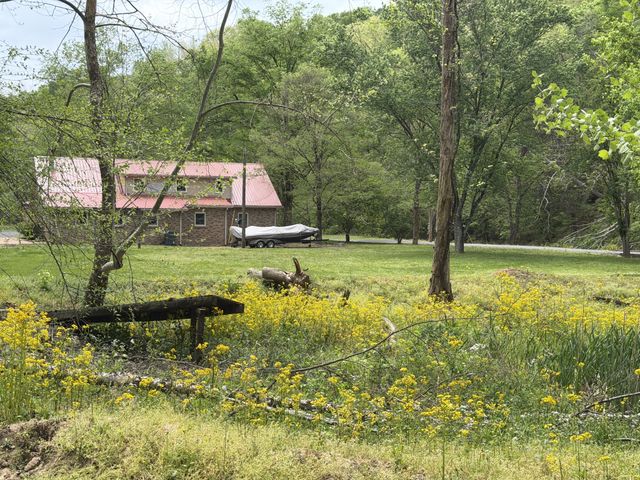 580 Defeated Creek Rd, Centerville, TN 37033