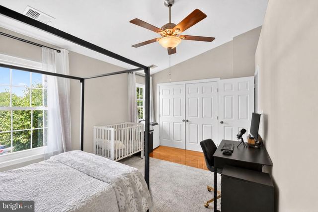 9253 JESSICA DR, Manassas Park, VA 20111
