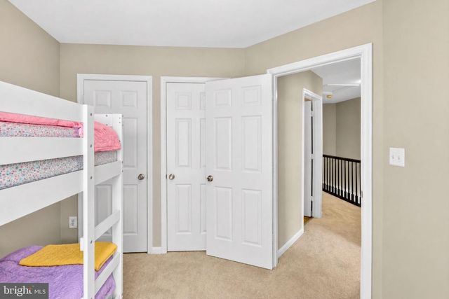 9253 JESSICA DR, Manassas Park, VA 20111