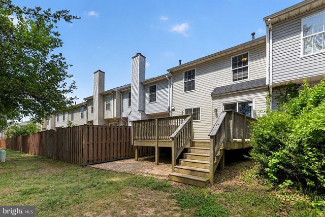 9253 JESSICA DR, Manassas Park, VA 20111