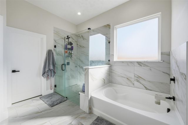 4033 Hammerly Drive, Dallas, TX 75212