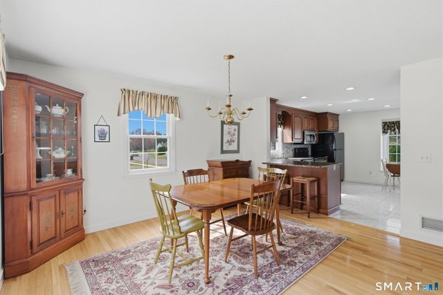 42 Dunham Street 42, Wethersfield, CT 06109