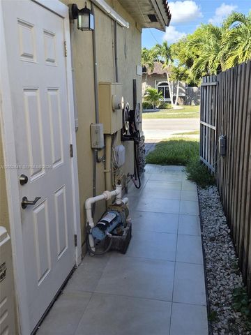 13376 SW 268th Terrace 1, Homestead, FL 33032