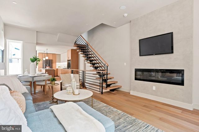 1416 E SUSQUEHANNA AVE, Philadelphia, PA 19125