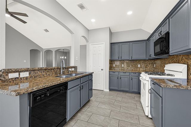 5318 Champions Way Lane, Houston, TX 77066