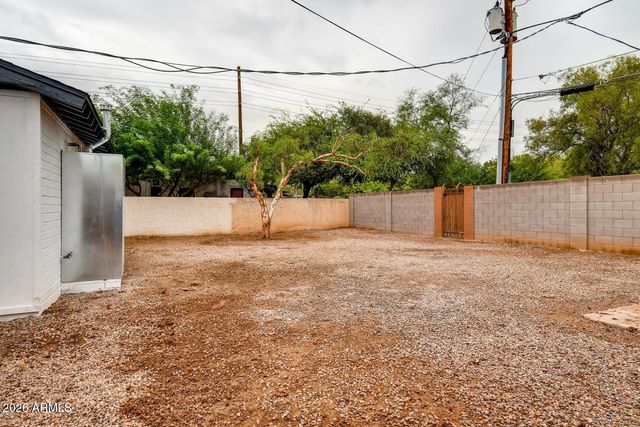 1806 E Don Carlos Avenue, Tempe, AZ 85281