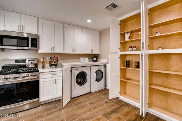 1806 E Don Carlos Avenue, Tempe, AZ 85281