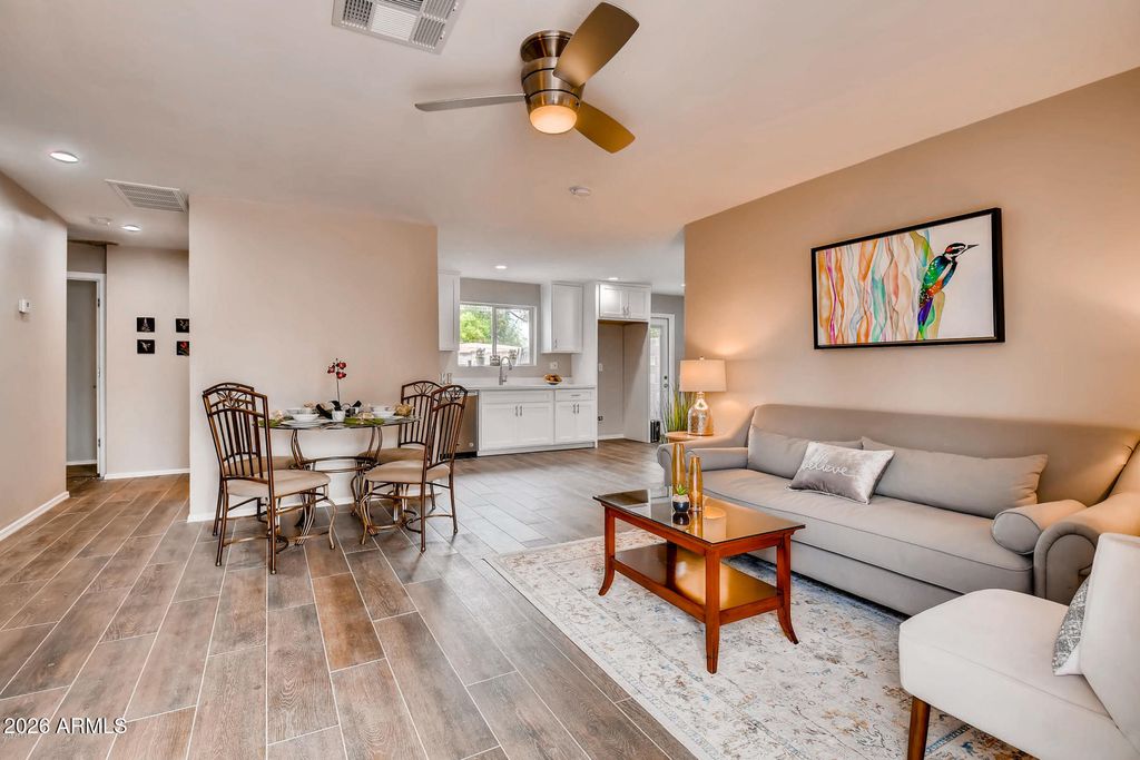 1806 E Don Carlos Avenue, Tempe, AZ 85281