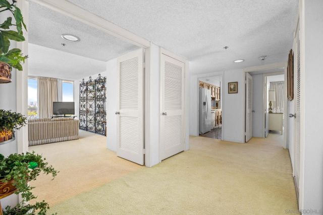 1820 Avenida del Mundo 807, Coronado, CA 92118