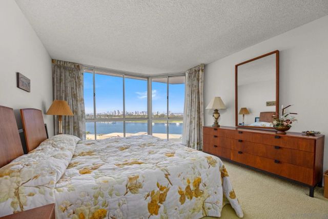 1820 Avenida del Mundo 807, Coronado, CA 92118