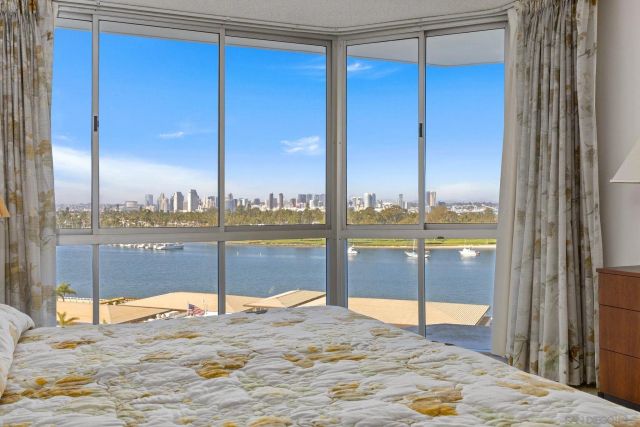 1820 Avenida del Mundo 807, Coronado, CA 92118