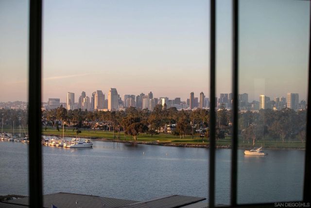 1820 Avenida del Mundo 807, Coronado, CA 92118
