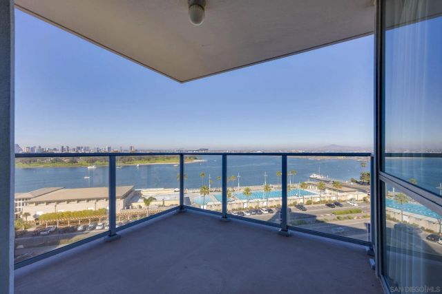 1820 Avenida del Mundo 807, Coronado, CA 92118