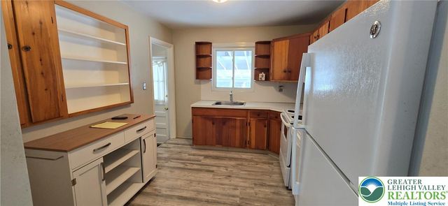 2463 South Lumber Street, Allentown City, PA 18103