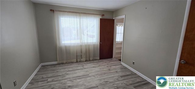 2463 South Lumber Street, Allentown City, PA 18103