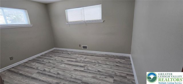 2463 South Lumber Street, Allentown City, PA 18103