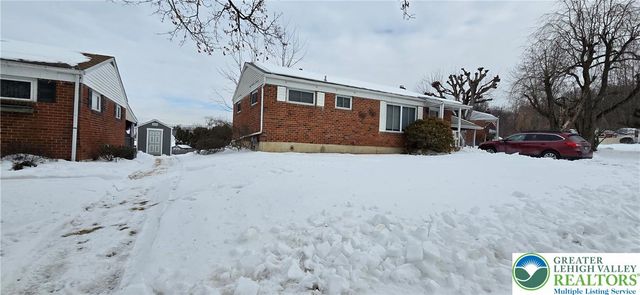 2463 South Lumber Street, Allentown City, PA 18103