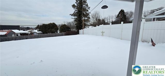 2463 South Lumber Street, Allentown City, PA 18103