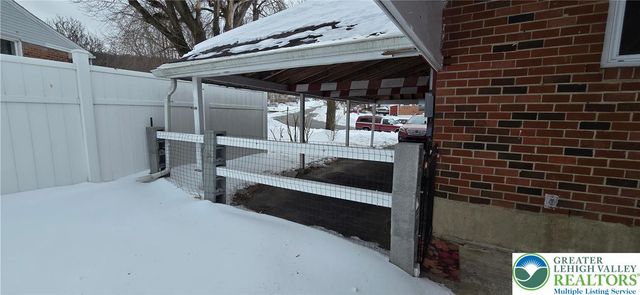 2463 South Lumber Street, Allentown City, PA 18103