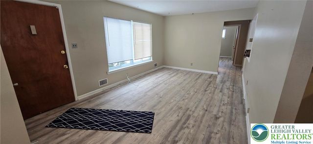 2463 South Lumber Street, Allentown City, PA 18103