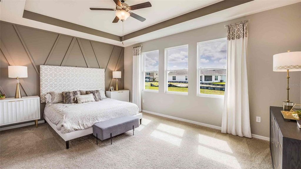 Image 11 of property listing at 19796 HOLLY FLATS LANE, Land O Lakes, FL 34638