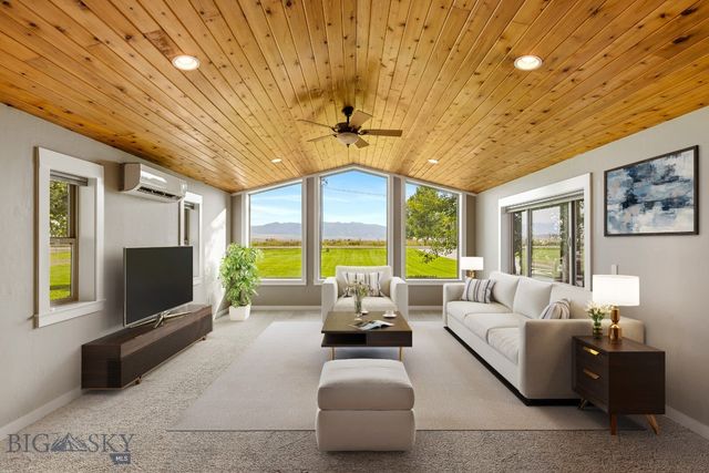 2399 Central Park Road, Belgrade, MT 59714