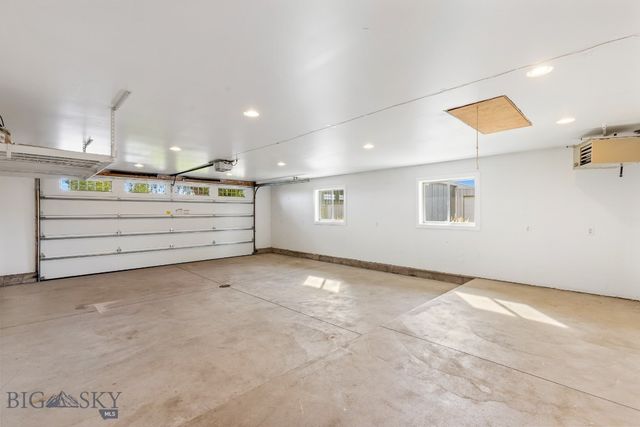 2399 Central Park Road, Belgrade, MT 59714