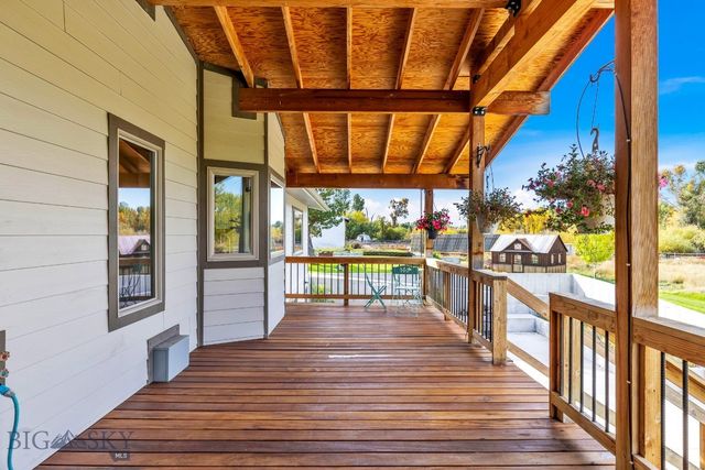 2399 Central Park Road, Belgrade, MT 59714