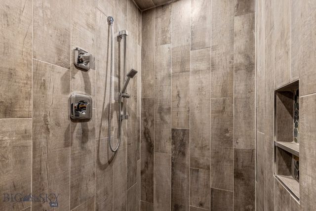 2399 Central Park Road, Belgrade, MT 59714