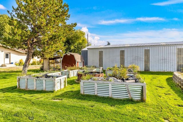 2399 Central Park Road, Belgrade, MT 59714