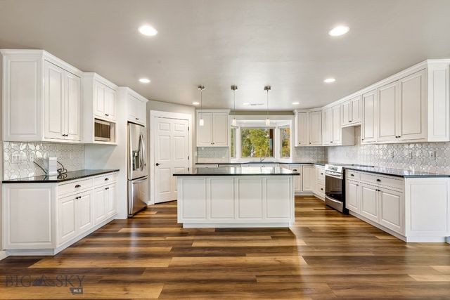 2399 Central Park Road, Belgrade, MT 59714