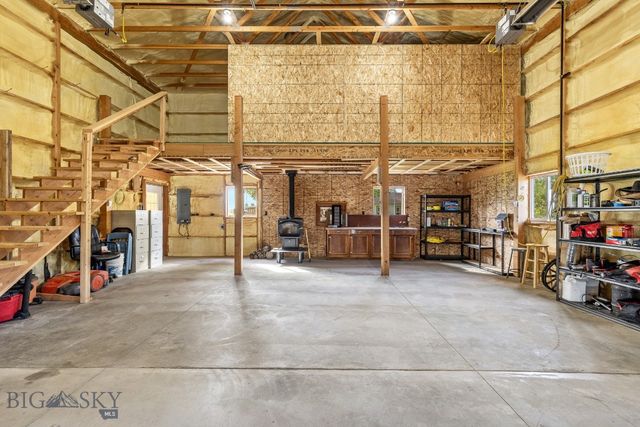 2399 Central Park Road, Belgrade, MT 59714