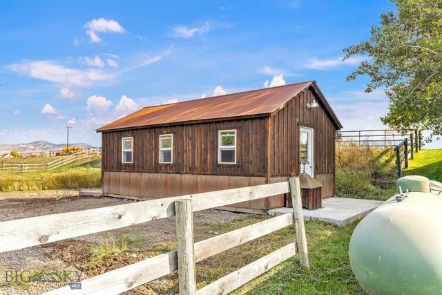 2399 Central Park Road, Belgrade, MT 59714