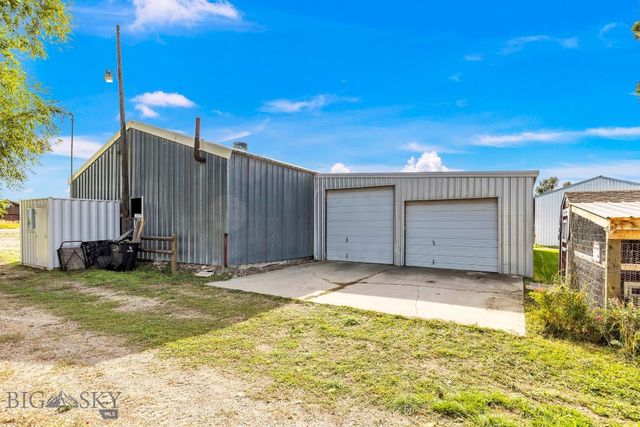 2399 Central Park Road, Belgrade, MT 59714