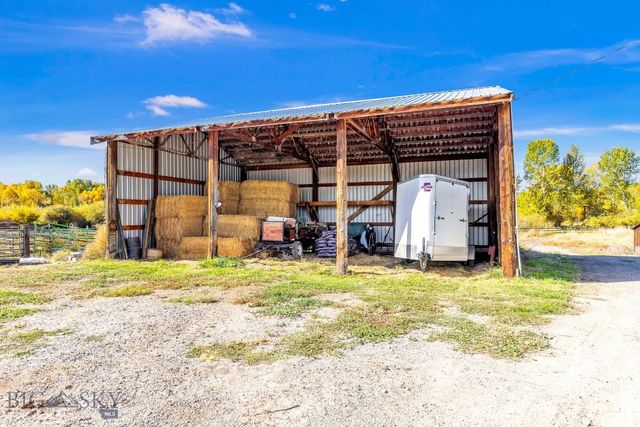 2399 Central Park Road, Belgrade, MT 59714