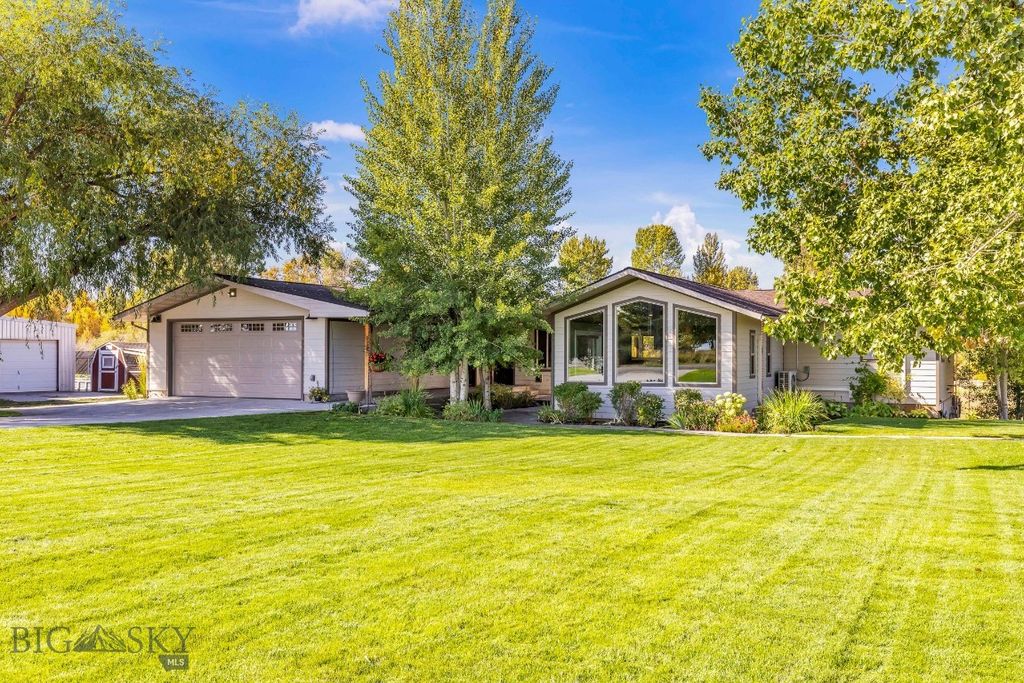 2399 Central Park Road, Belgrade, MT 59714