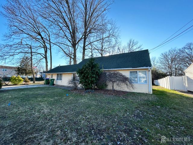 122 Vineyard Road, Edison, NJ 08817