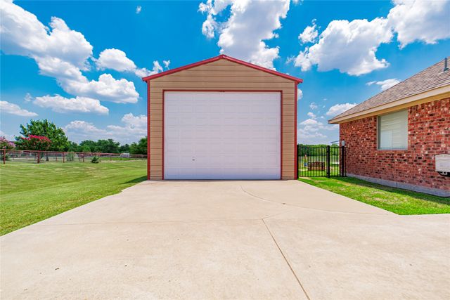 245 Mckinley Lane, Royse City, TX 75189